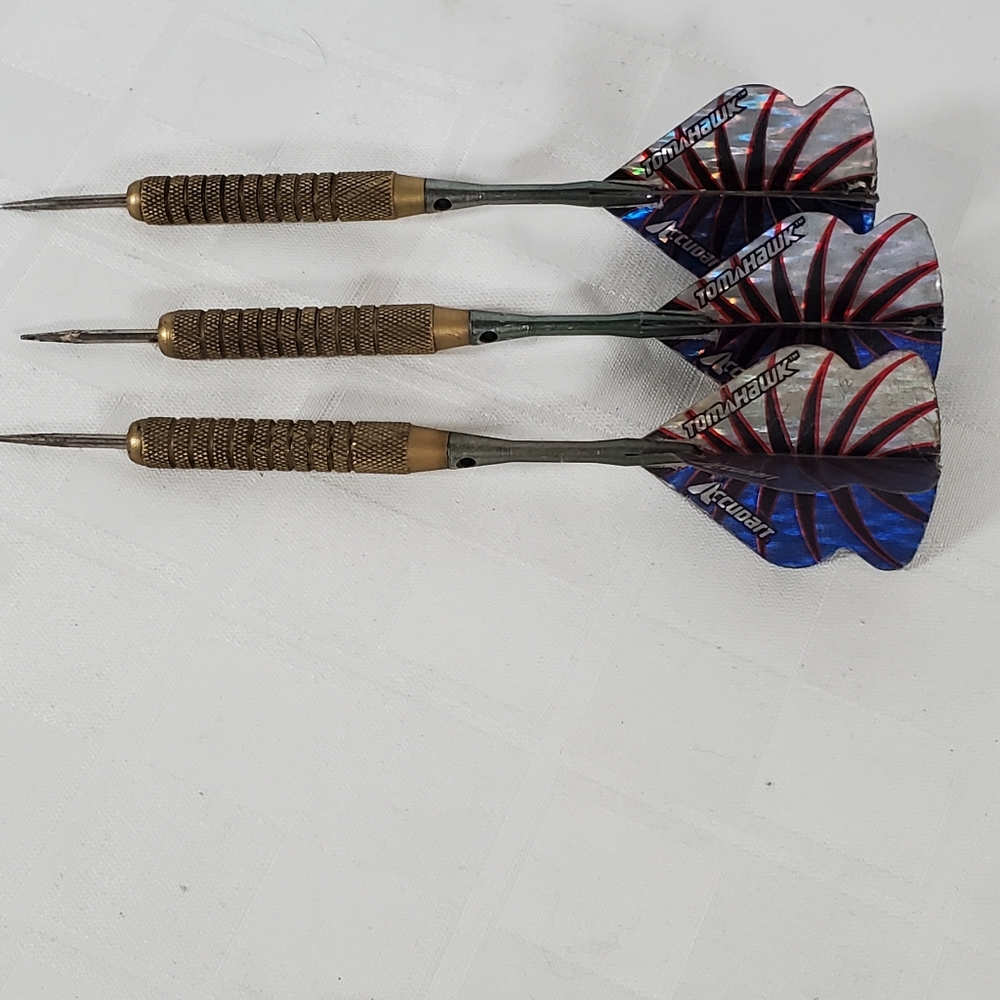 Tomahawk Darts